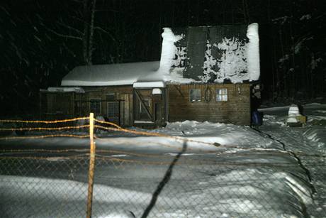 Domek tefana Rolnka v Louovicch na eskokrumlovsku, kde si odpykv trest domcho vzen.