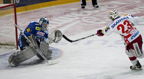 Slavia - Brno; Rika stl na Hoviho