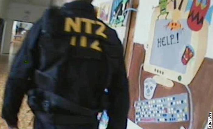 Záb�r ze zásahu komanda NTZ