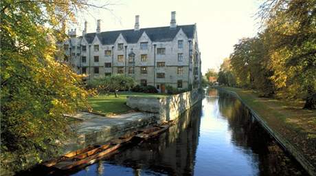 Cambridge a její okolí má nepekonatelnou reputaci jako centrum vzdlání s fantastickou atmosférou.