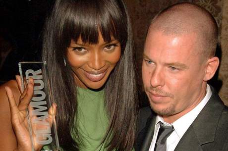 Alexander McQueen s Naomi Campbellovou