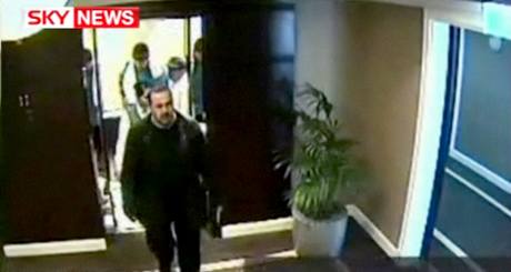 Zbr z bezpenostn kamery v dubajskm hotelu ukazuj posledn zbry vysoce postavenho lena Hamasu Mahmda Mabhha.