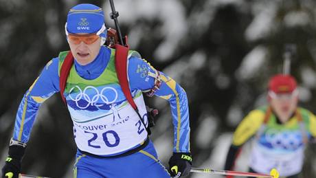 NE��ASTNÉ UMÍST�NÍ. �védka Oloffsonová-Zideková skon�ila ve stíhacím závodu biatlonu na deset kilometr� t�sn� za stupn�m vít�z�. K bronzové medaili jí chyb�lo jedenáct sekund.