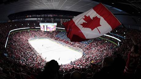 Aréna Canada Hockey Place ped zápasem Kanaan. 