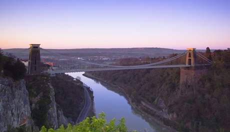 Bristol je vzruující, nekonvenní, umlecký, zábavný a oivený duchem dobrodruství.