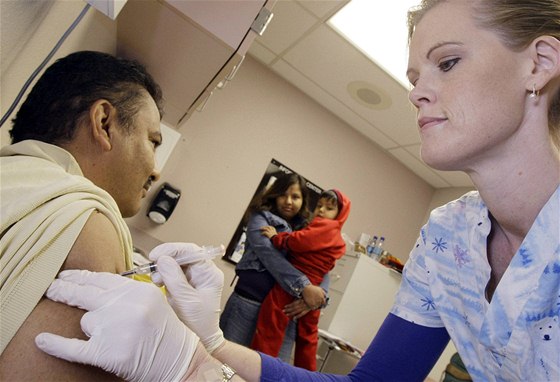Vakcinace proti prasečí chřipce v Kalifornii