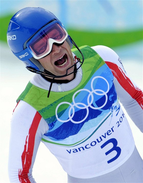 Zklamaný Benjamin Raich skonil v olympijském slalomu tvrtý a pohbil poslední rakouskou nadji na muskou medaili v alpských disciplínách.