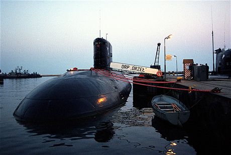 Ponorka polskho nmonictva v Gdyni