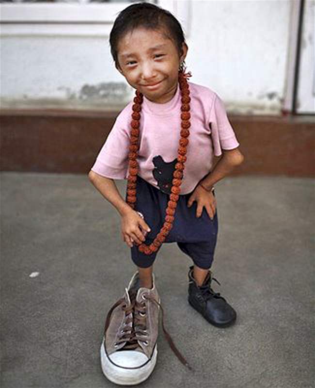 Thapa Magar, nejmenší člověk na světě.
