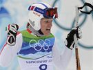 Francouzská závodnice Taina Bariozová v cíli olympijského obího slalomu