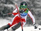árka Záhrobská na trati prvního kola olympijského závodu ve slalomu speciál.