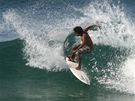 Jonathan Zamora surfuje pes patnáct let. Svého asu patil mezi 10 nejlepích kostarických surfa.