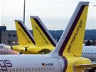 Letadla spolenosti Germanwings ekají na letiti v Cologne-Bonn. 