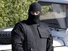 Policie prohledala dm Ratka Mladie v Blehradu (23. února 2010)