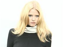 Lara Stone