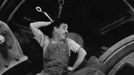 Charles Chaplin v Moderní době (režie: Charles Chaplin, 1936)
