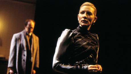 Heda Gablerová - inscenace v Sydney Theatre Company, rok 2004: Anthony Weigh (Tesman) a Cate Blanchett (Heda)