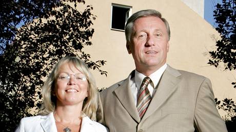 Mirek Topolánek s manelkou Pavlou.