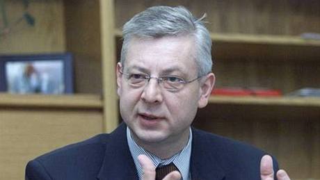 Jaroslav Bure�