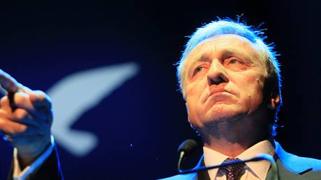 Mirek Topolánek, p�edseda ODS na ideové konferenci strany "Vize 2020" v Brn�. 