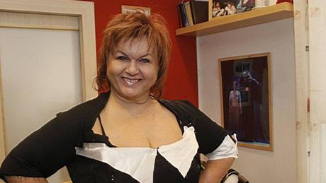 Danielu H�lkovi více slu�el démon s rozervaným srdcem ne� dobrodruh létající na kouli.