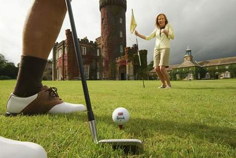 Skotské golfové kluby se proslavily svou oteveností, vlídným pijetím a zejména pívtivostí vi dtem.