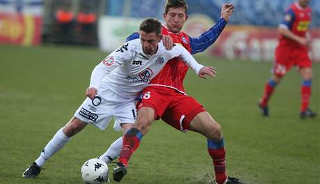 První gól brnnské Zbrojovky v Ovárech dal Andrej Hodek. Ilustraní foto