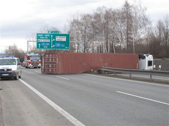 Nehoda kamionu u Mladé Boleslavi