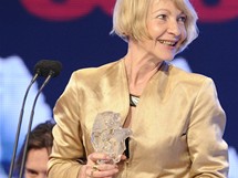 Český lev za rok 2009 - Daniela Kolářová s cenou za výkon ve filmu Kawasakiho růže