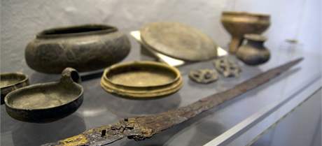 Nlezy z vykopvek v Koln jsou uloeny v Archeologickm stavu v Praze.