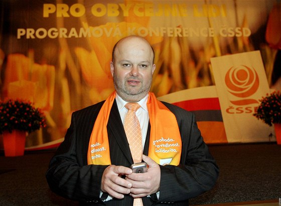 Ministr vnitra Martin Pecina na programové konferenci SSD v Teplicích. (13.3.2010) 