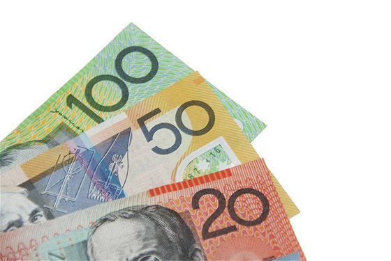 Australské plastové bankovky jsou v obhu u pes deset let
