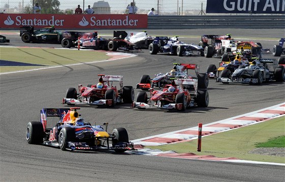 Sebastian Vettel (Red Bull) v ele Velké ceny Bahrajnu.