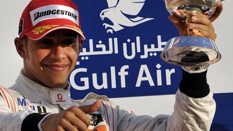 Lewis Hamilton dojel ve Velké cen Bahrajnu na tetím míst