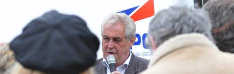 Miloš Zeman na předvolebním mítinku v Boskovicích