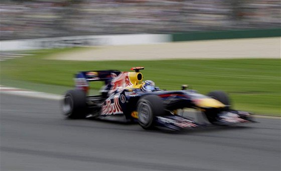 Sebastian Vettel ze stáje Red Bull-Renault v kvalifikaci Velké ceny Austrálie. 