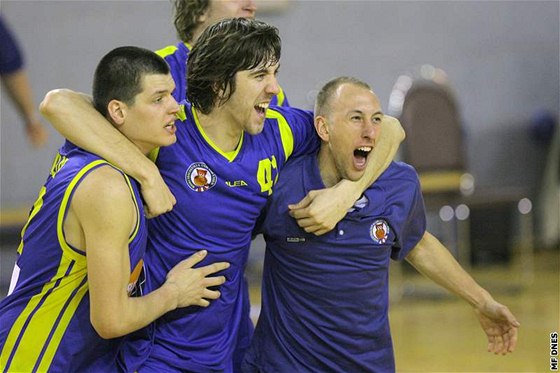 Basketbalisté Ústí nad Labem - ilustraní fotografie z play-off 2010.