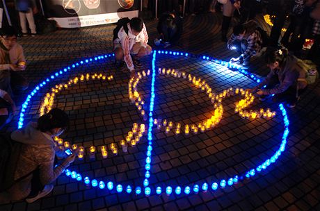 Hodina Zem - protestn npis z LED svtidel v tchajwanskm Tchaj-pej (27. bezna 2010)