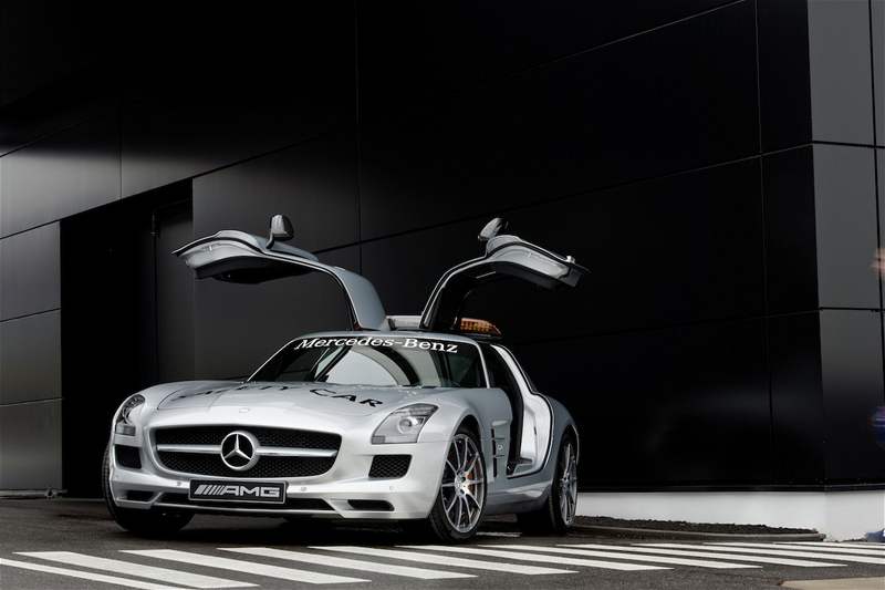 Mercedes SLS AMG F1 Safety Car Gullwing 