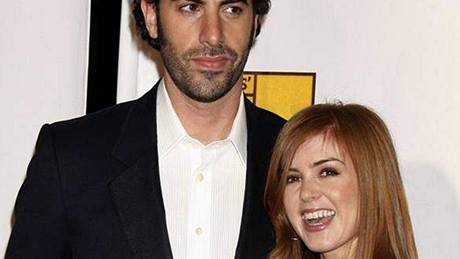 Herec Sacha Baron Cohen a Isla Fisherová