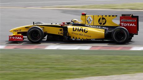 Robert Kubica s Renaultem vyhrál úvodní trénink Velké ceny Austrálie.