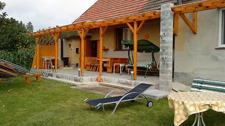 Terasu sn jsme si postavili o víkendech