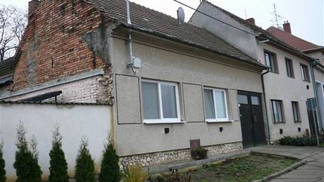 Rodinný d�m v obci �ejkovice na Hodonínsku získal jediný zájemce b�hem dvou minut