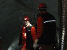 V ínské provincii an-si uvázalo pes 150 horník ve vodou zatopeném uhelném dole (28. bezna 2010) 