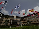 Kosmodrom v Kourou, Francouzská Guyana:  ídící stedisko startu, na stoáru vlajka eské republiky, která je takté lenem Evropské kosmické agentury