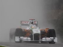 Adrian Sutil v kvalifikaci Velk ceny Malajsie F1.