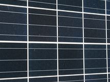 EZ a Elmarco otestovaly solrn panely s nanovlkny. Klasick solrn panely