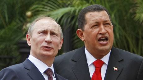 Vladimir Putin a Hugo Chávez