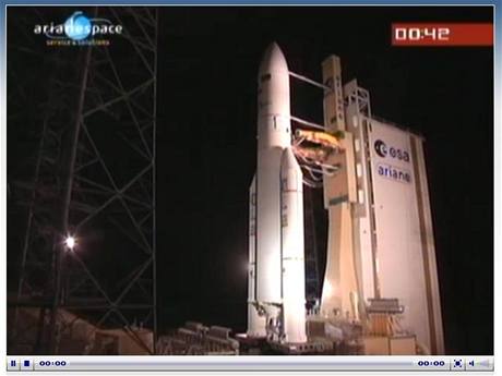 Astra 3B na startu na kosmodromu v Kourou 9.4.10. Start odloen 42 sekund ped záehem. 
