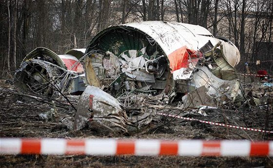 Místo havárie Tupolevu Tu-154M u ruského Smolenska. V letadle zahynuly polské politické piky vetn prezidenta Kaczynského. (11. dubna 2010)